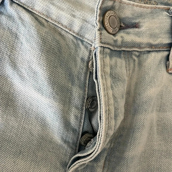 American Eagle distressed denim shorts - Picture 4 of 6